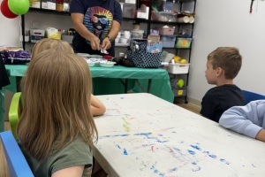 Spanish Camp at Miss Kim's Making Guacamole